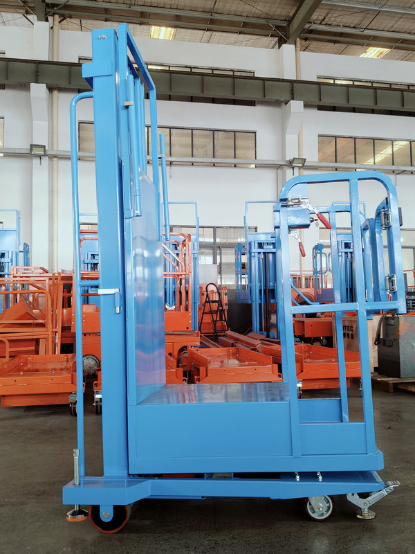 移動しやすい 半電動 空中 ストックピックラー ブーレ色のリフト